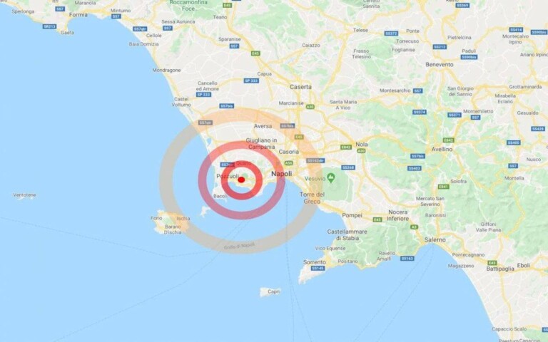 Particolarmente intensa la scossa di terremoto che la scorsa notte ha svegliato i napoletani residenti nella "zona rossa" dei Campi Flegre