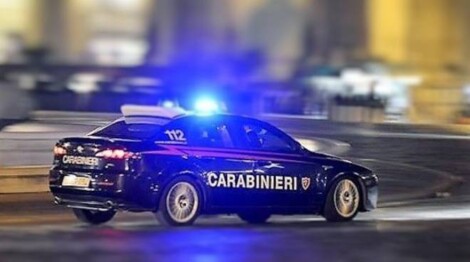 Inseguimento da film nelle strade di #Napoli I Carabinieri del nucleo radiomobile questa notte hanno arrestato per tentato furto