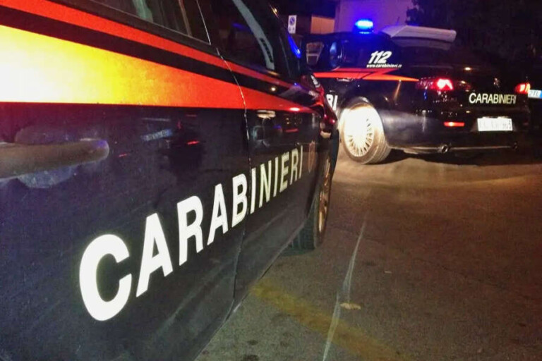 volante-carabinieri-notte