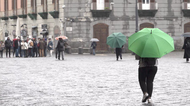 allerta meteo maltempo napoli